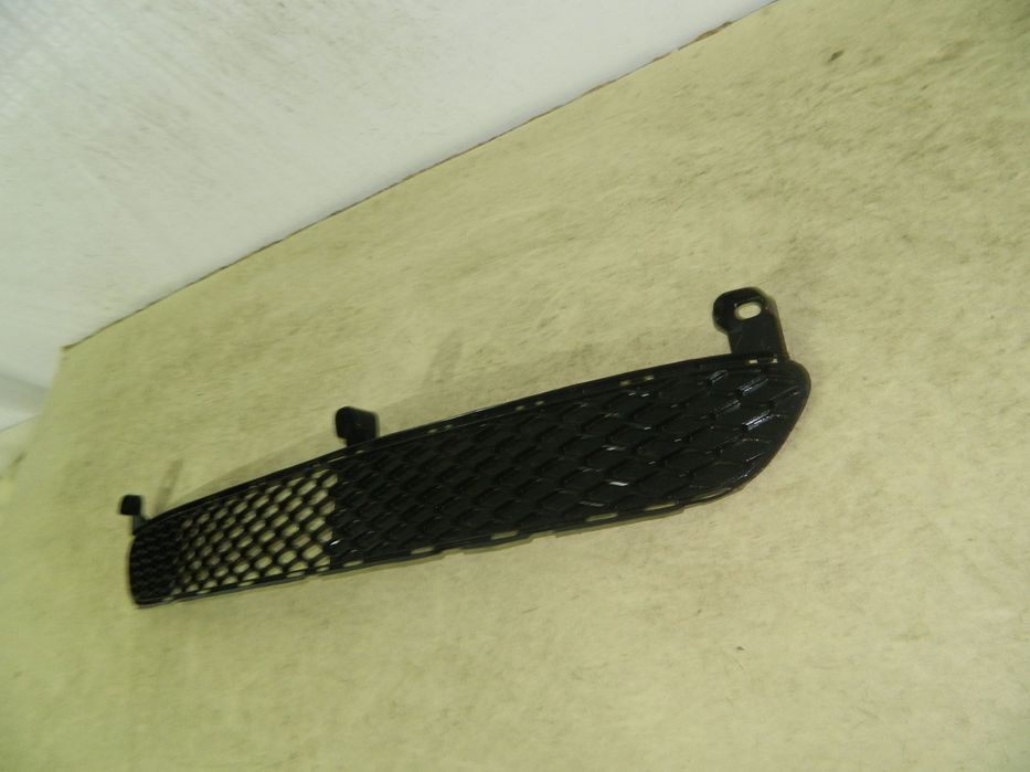 Grila centrala bara fata, Toyota Aygo, 05-09, 53112-0H010
