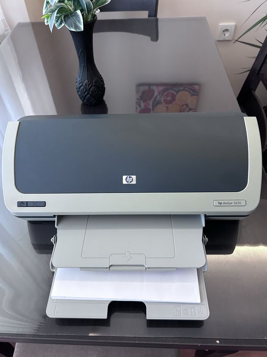 Цветен принтер HP Deskjet 3650