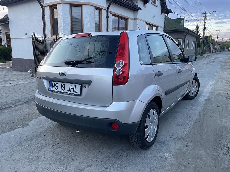 FORD Fiesta 2006 — imagine 3
