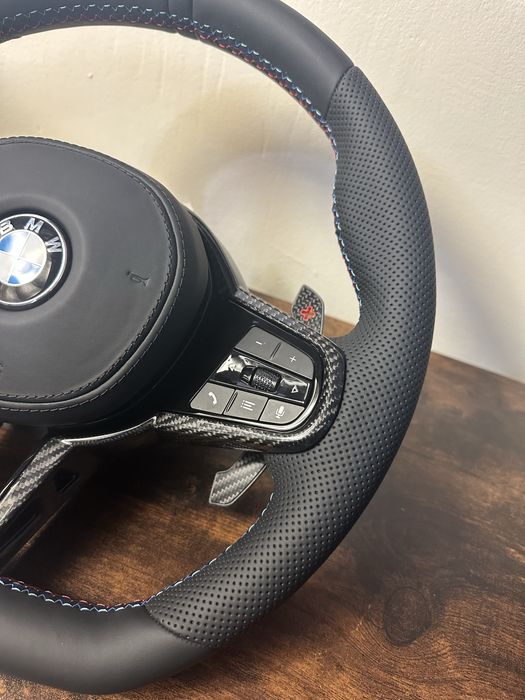 Volan BMW M CS cu padele, incalzire si vibratii G20 G22 G30 G31 G32