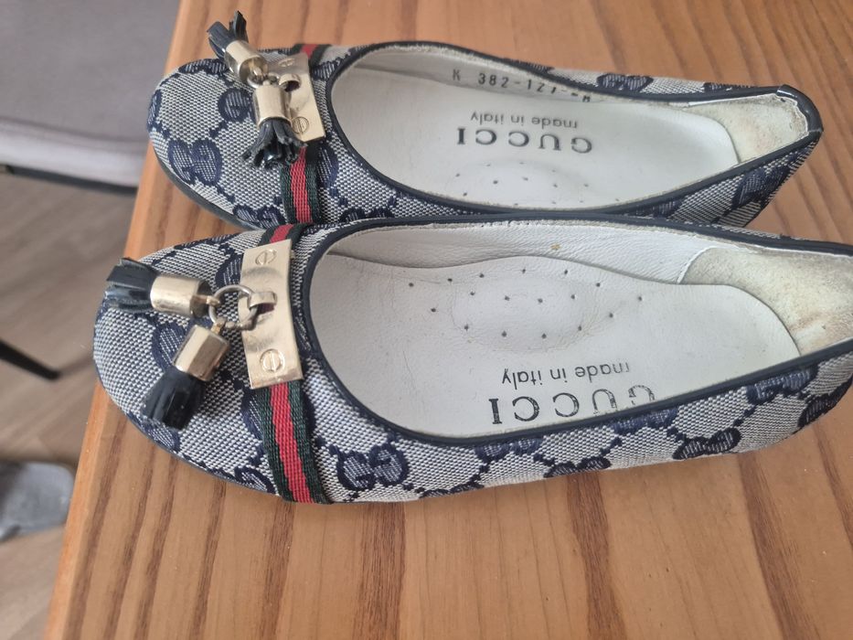 Продам туфельки балетки Gucci
