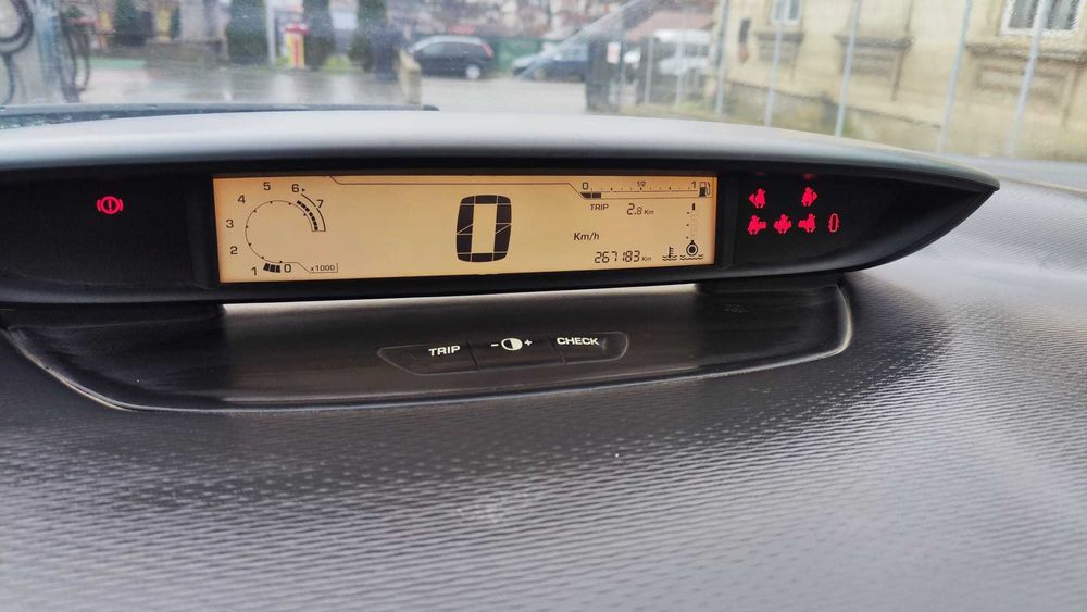 Citroen C4 2009 hatchback, benzina