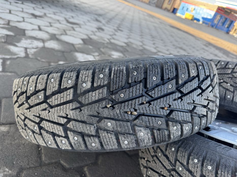 Комлект зимних шин с дисками