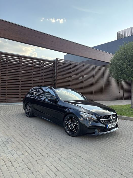 Mercedes C 300 (C300) T AMG 2021 | 258 CP | Panorama | Burmester | 360° | Keyless | Multibeam LED