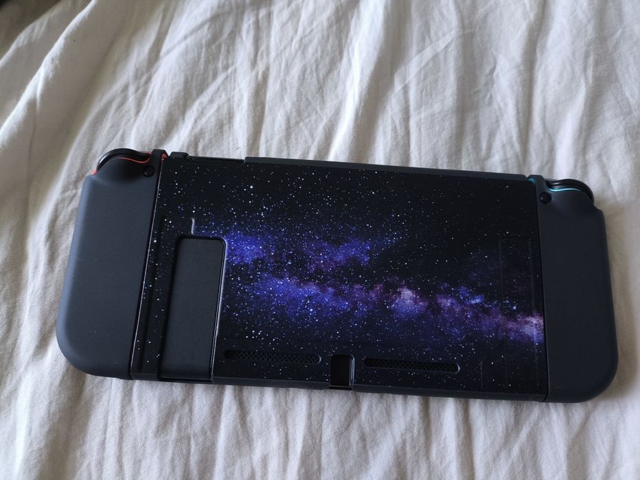 Nintendo switch, 2 ревизии, прошитый