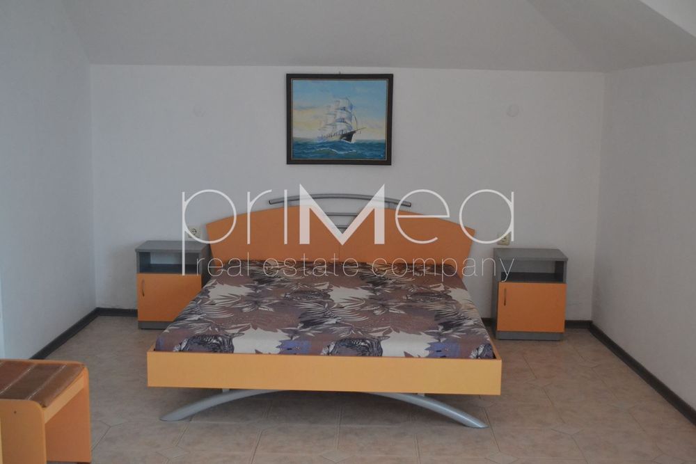 Продава се Хотел в Свети Влас - 800 кв.м за 738 €/кв.м - Снимка #1