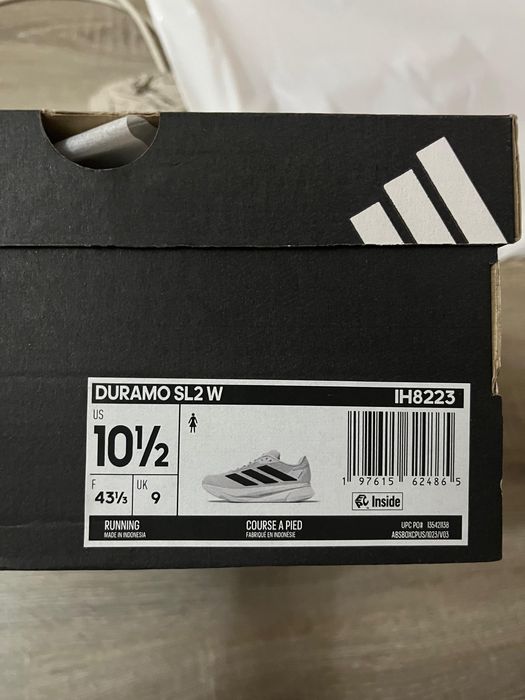 Кроссовки Adidas