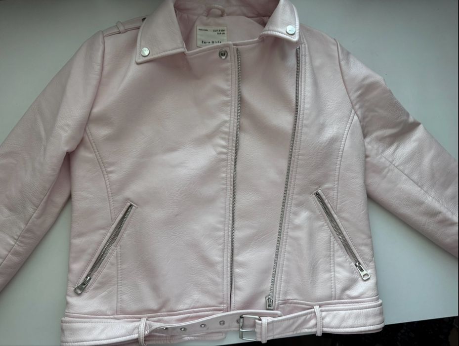 Светло розово кожено яке