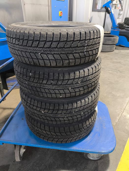 Зимние шины Nitto CX 185/65 R 15