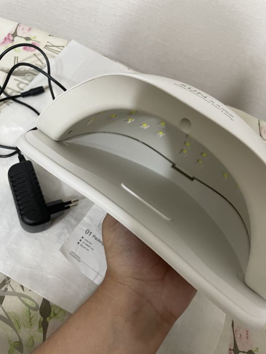 Лампа для маникюра