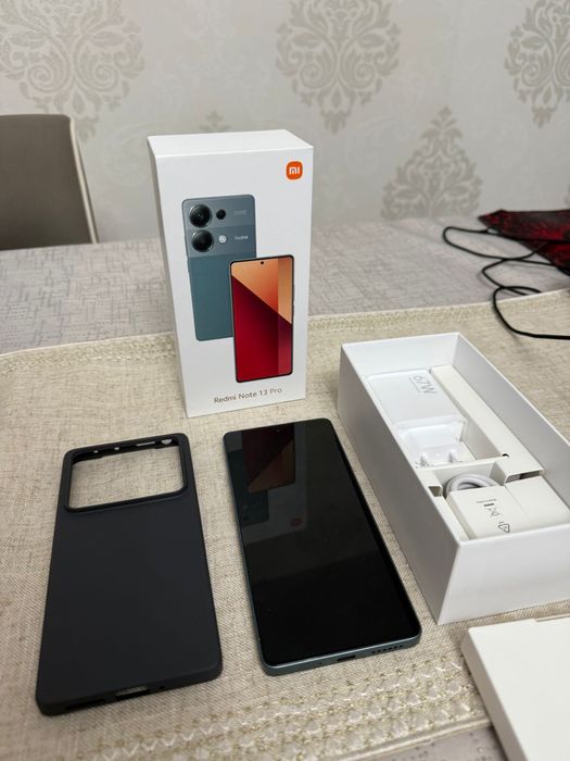 Redmi Note 13 Pro nou