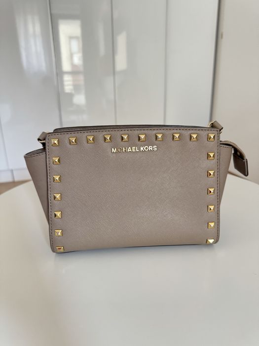 Geanta Michael Kors marime medie, cu tinte