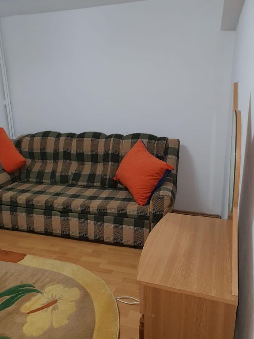 Închiriez apartament ultracentral