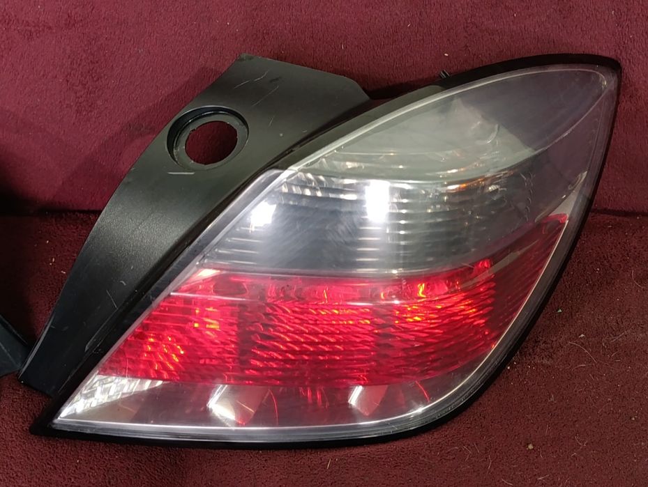 Фонари задние Опель Астра Н купе