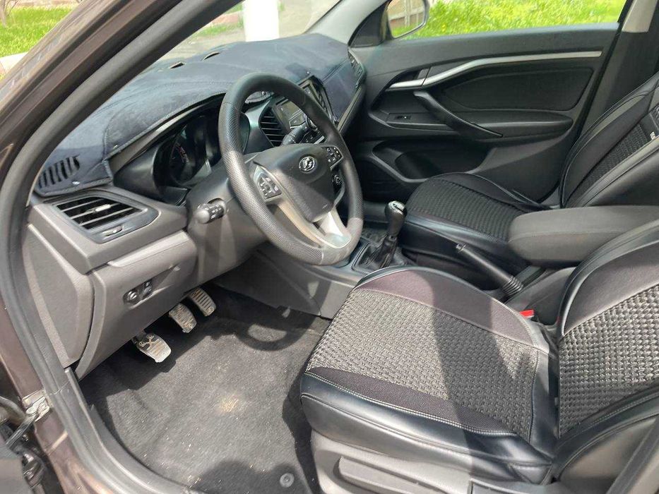 Срочно продаётся лада веста 2018 год механика