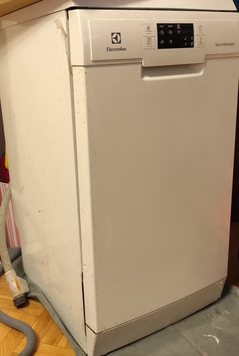 Съдомиялна Electrolux ESF4510ROW