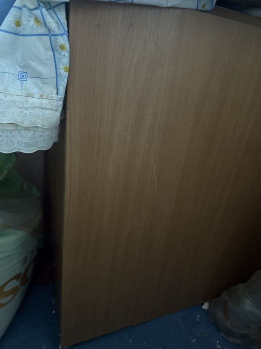 Стол книжка+4табуретки-8000тг