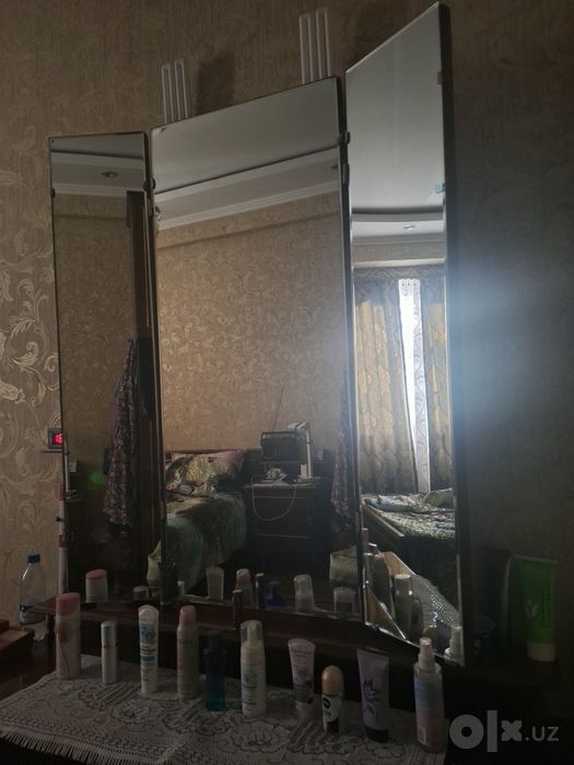 Мебель для спальни или гардеробной