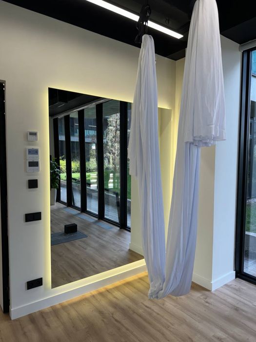 Зеркало с подсветкой