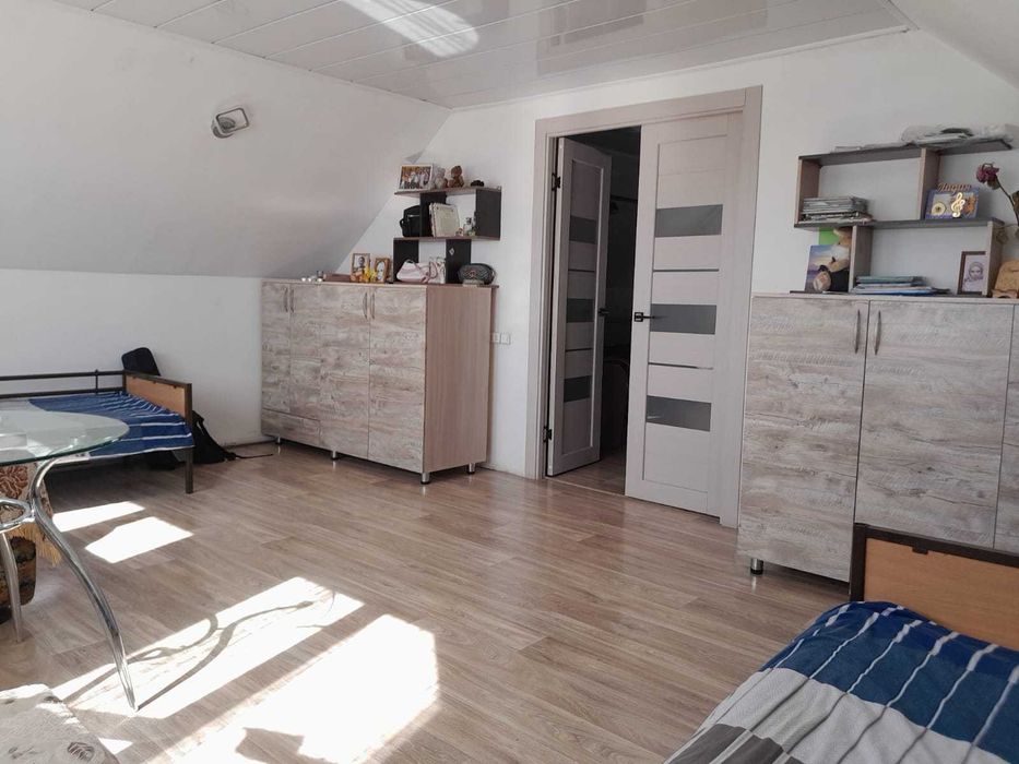 Продам дом мансардного типа в Рабочем