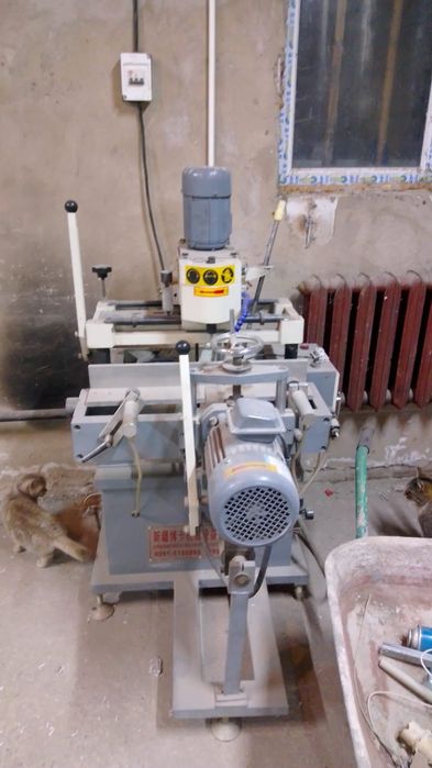 Продам станки для производста пластиковых окон.