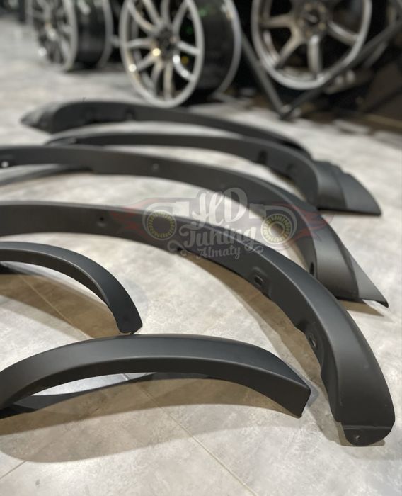 Фендера V2 Toyota Rav4 XA10