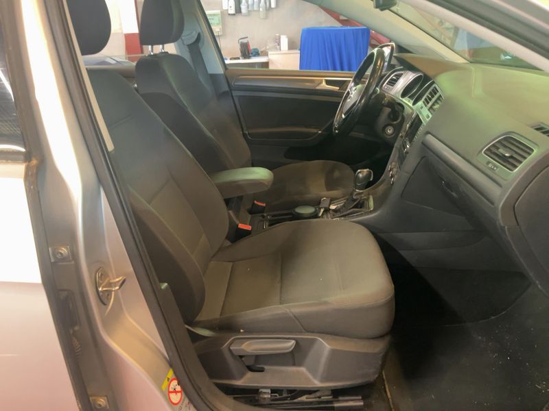 Volkswagen Golf VII 1.6 TDI Comfortline BlueMotion Tech 2013