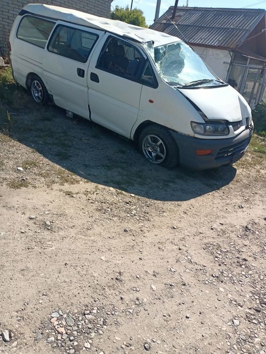 Митсубиси делика