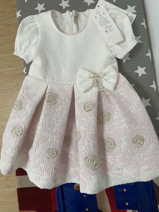 Rochita Anne Bebe noua cu eticheta 6-9 luni 74