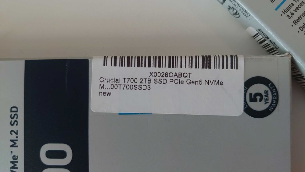 Crucial T700 2TB PCIe Gen5 NVMe M.2 SSD 12400 MB/s