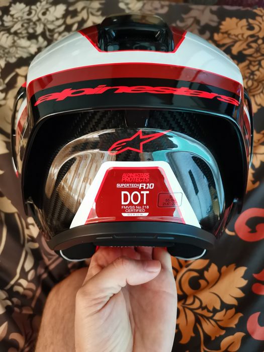 Каска за мотор Alpinestars Supertech R10
