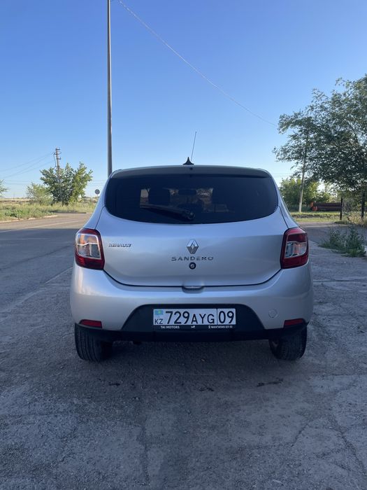 Renault Sandero 2015г.в