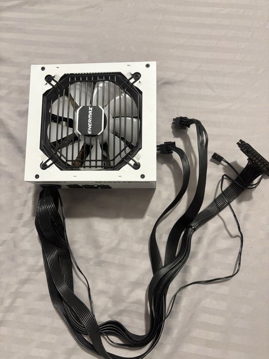 sursa enermax 850w
