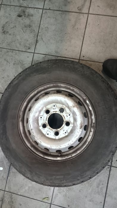 Летни  Гуми 225 70 r15 c 4 броя