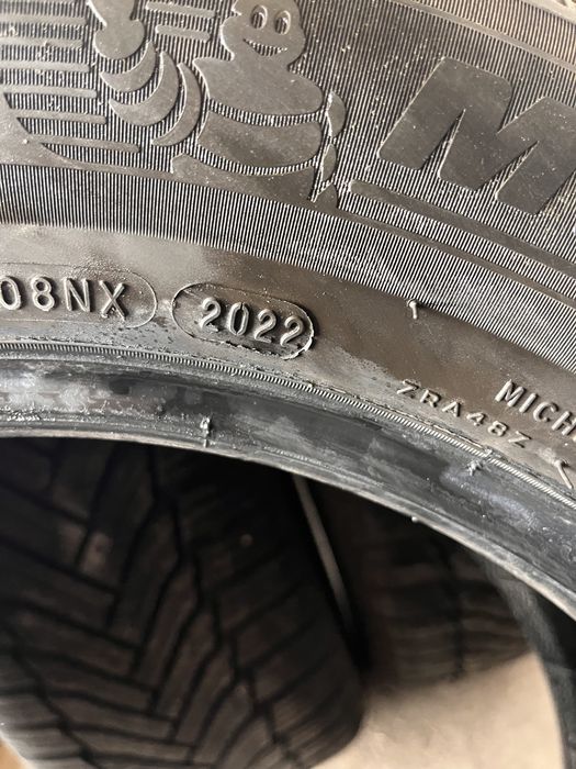 Зимни гуми Michelin 215/60/16