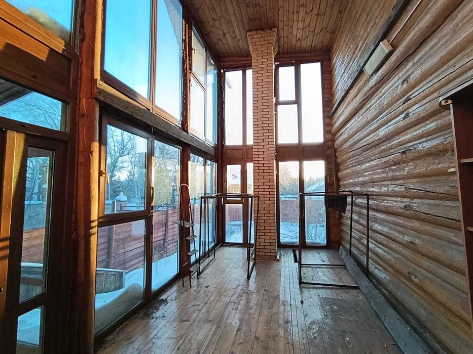 Продам дом в парковой зоне