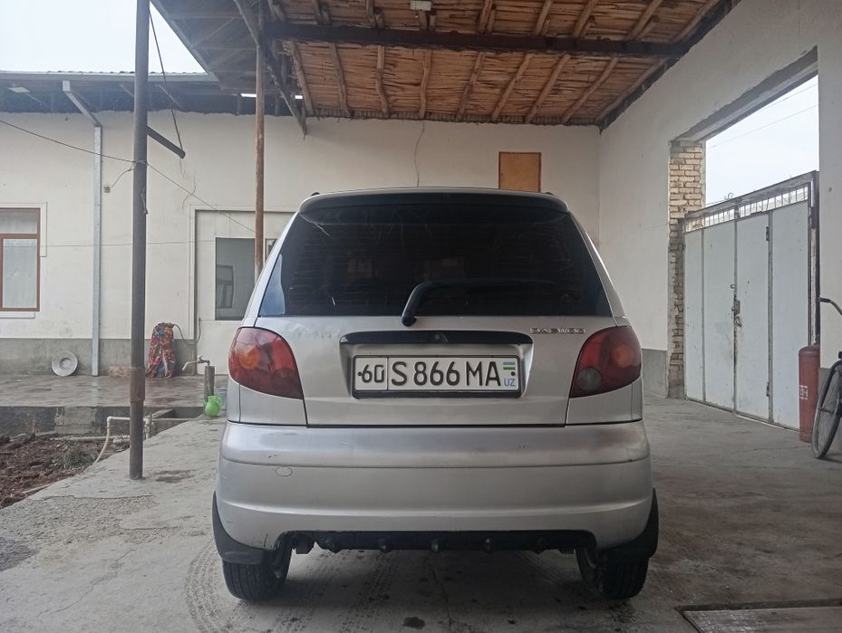 Юриптурган мошина гази бор балонлар янги