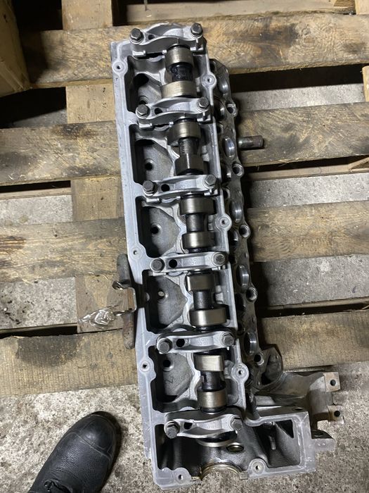 Головка блока mercedes ssang young дизель om602, 2,5-2,9