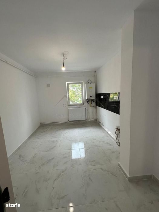 Apartament 4 camere etajul 1 Piata Dacia