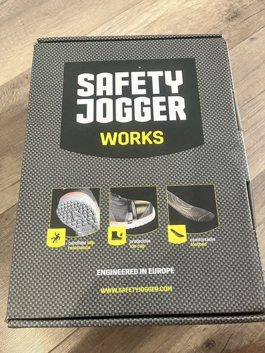 Спецобувь Safety Jogger