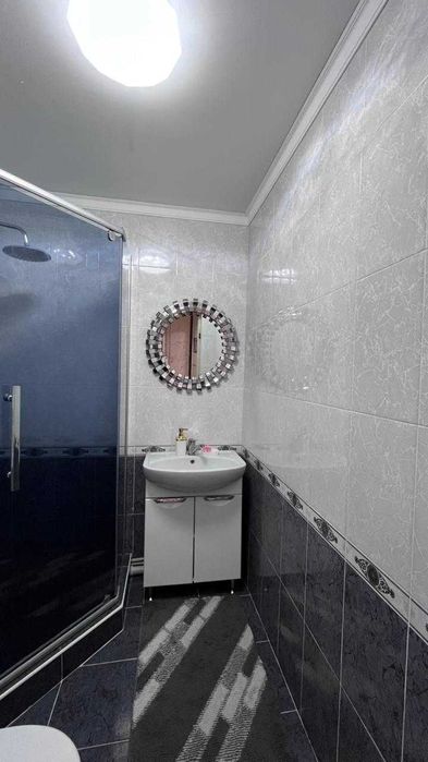 Продам 3-х Гарышкер Ольга империя