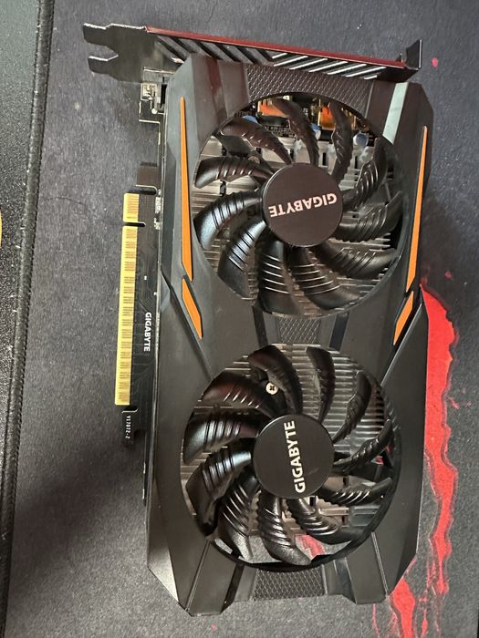 Видео карта 1050TI