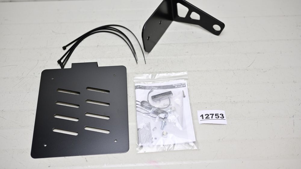 back number 会報　1-10 suport numar kawasaki - Piese auto de vânzare | OLX.ro