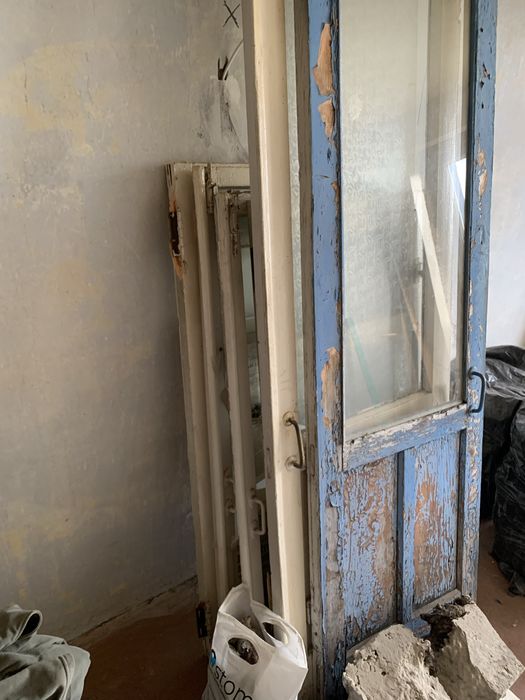 Отдам даром деревянные окна, двери