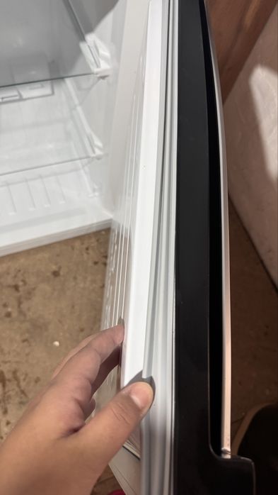 Продаю холодильник LG