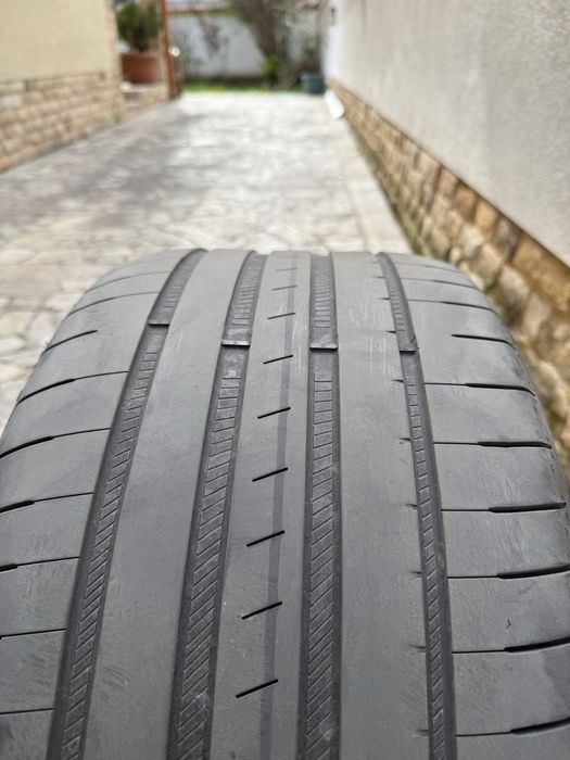 Гуми Goodyear Eagle F1 245/40 19 275/35 19