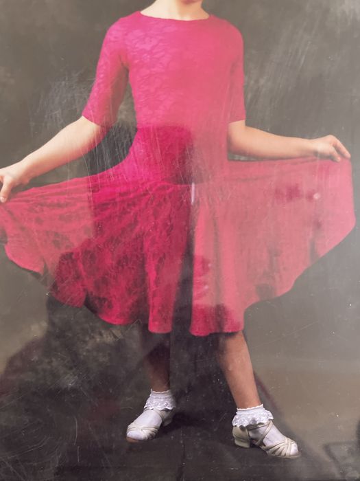 Платье спортивно- бальное