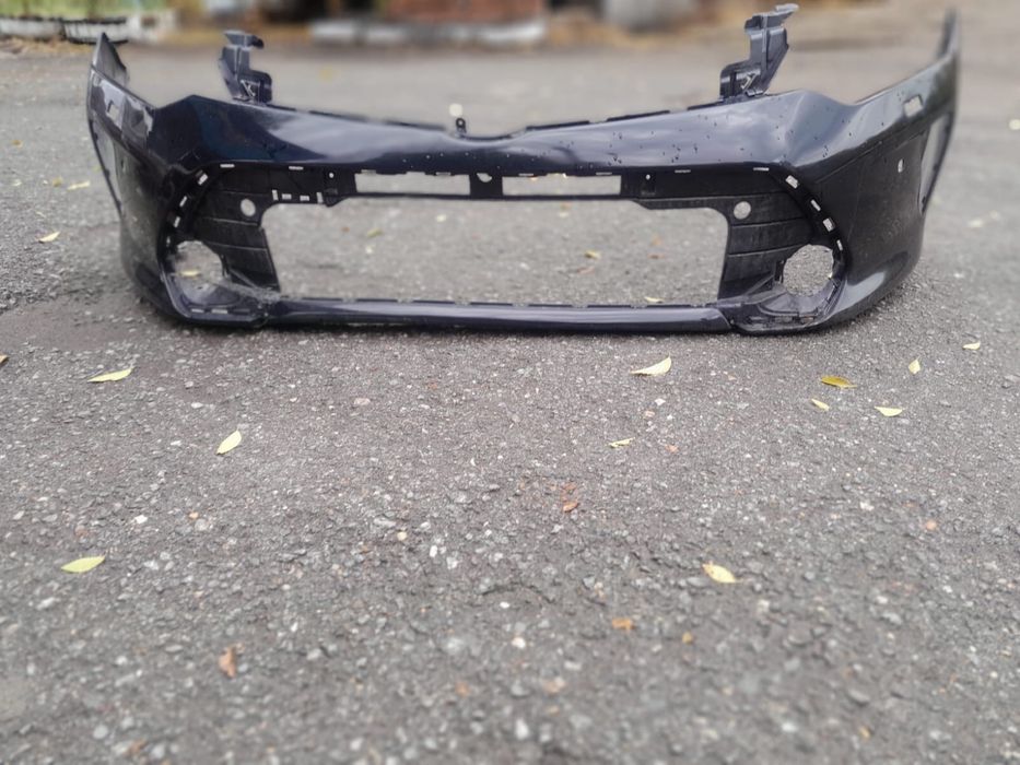 Продам бампер camry 55