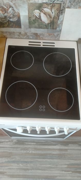 Плита электрическая Beko.
