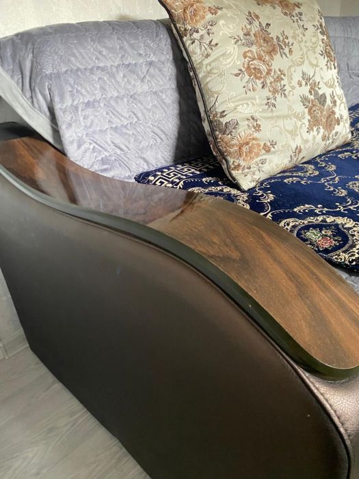 Продаю диван в идеальном состоянии